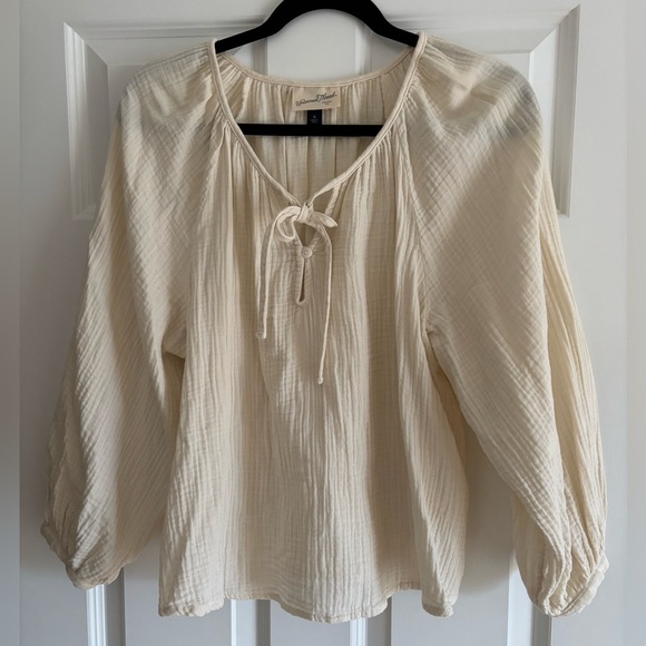 🟢UNIVERSAL THREAD, ivory peasant blouse with tie closure and ballon sleeves - Picture 1 of 2
